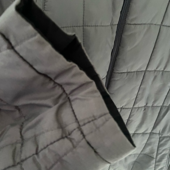 Men’s Reversible Jacket - Picture 3 of 12